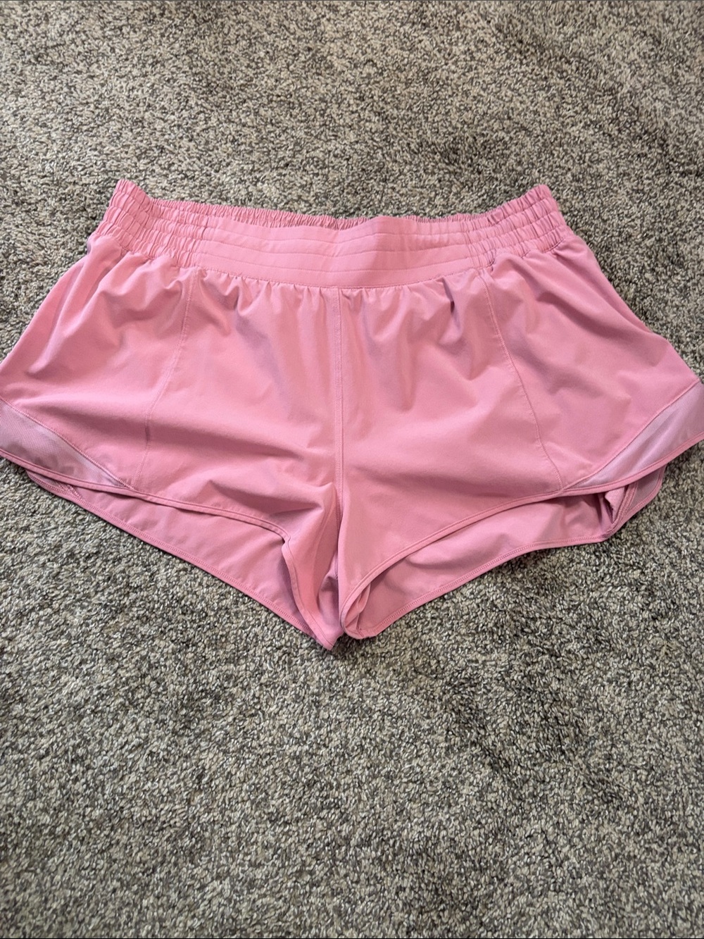 Lululemon Hotty Hot High-Rise Lined Short 2.5" size 16